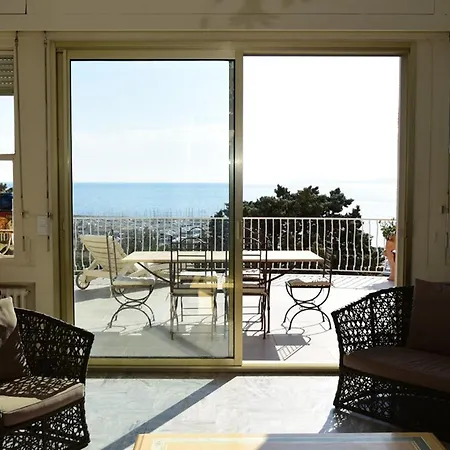 Grande Avec Piscine Privee, Vue Mer Et Wifi, 500m De La Plage - Fr-1-803-69 * Le Lavandou